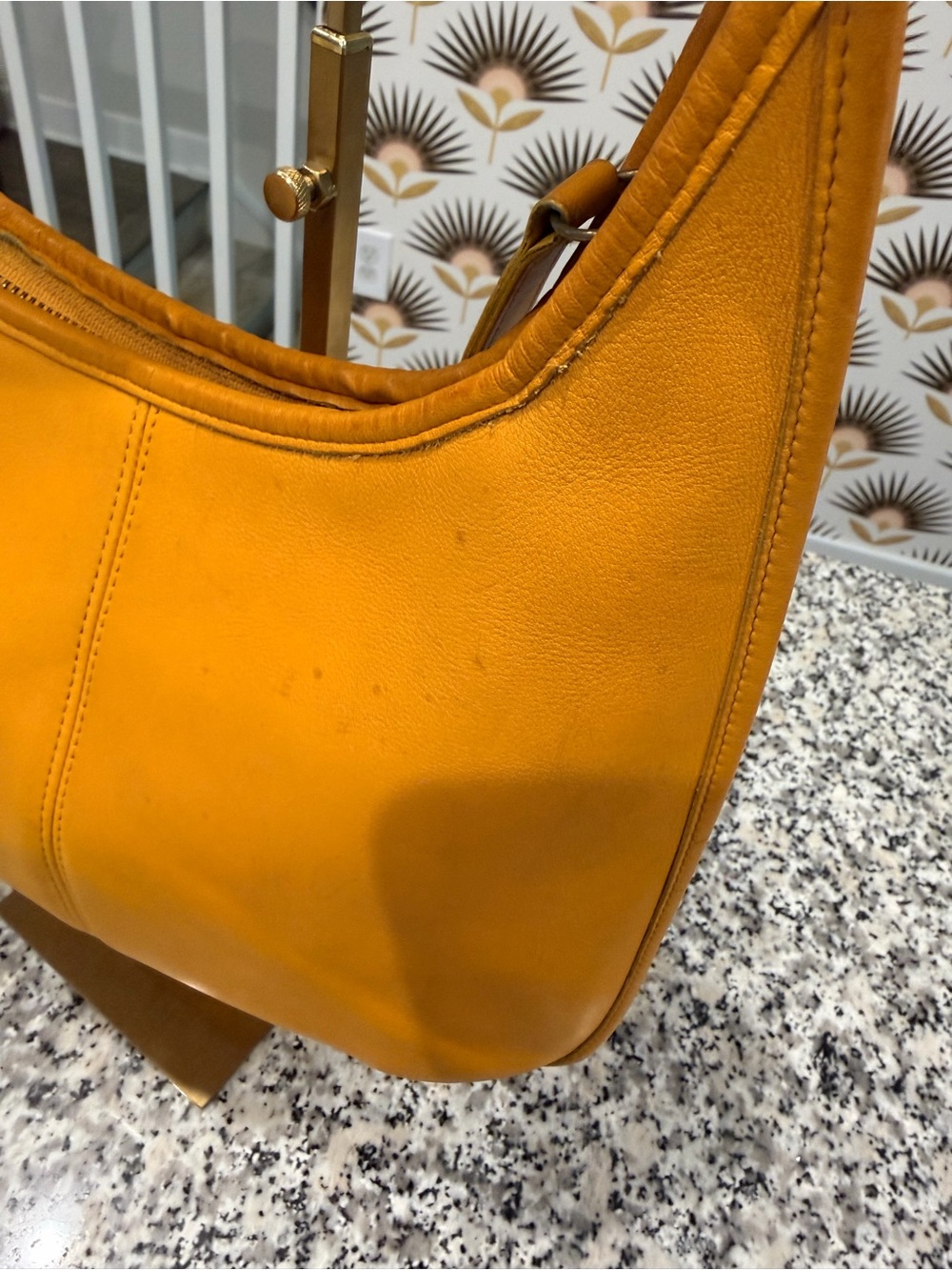 Vintage Coach Leather Ergo Hobo Shoulder Bag - Picture 4 of 8